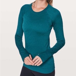 Lululemon Rest Less Pullover - size 10